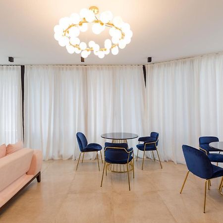 באטומי Hotel Lifetime מראה חיצוני תמונה