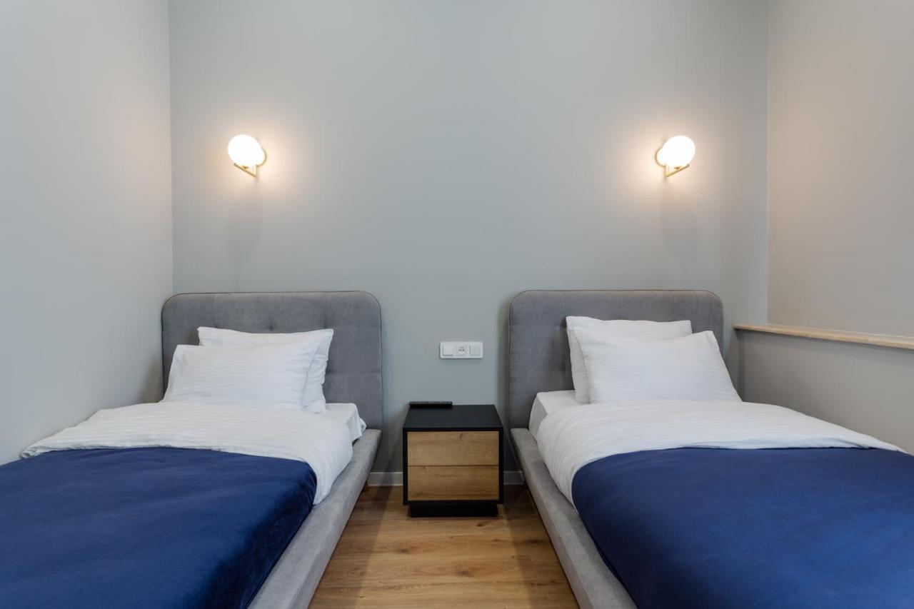 באטומי Hotel Lifetime מראה חיצוני תמונה